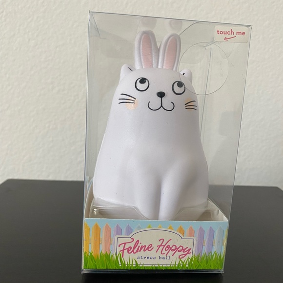 ๐ฃ Easter themed ๐ฃ Bunny chick ๐squeeze de-stress ball - Picture 6 of 6